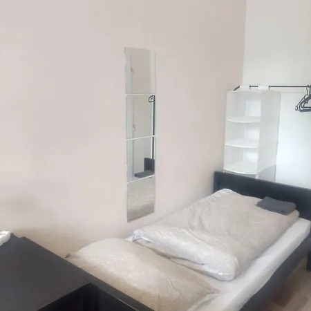 Hostal Irmas Praga